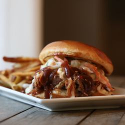 Plank - Pulled Pork Sandwich
