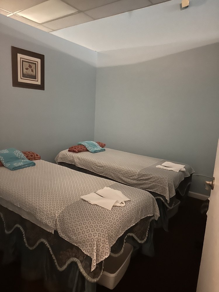 Couples massage