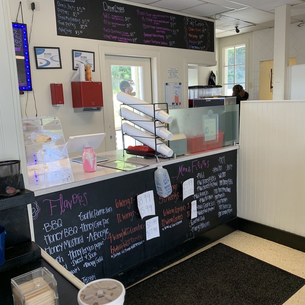 World Class Cheeseburgers - Clean restaurant with friendly customer service. - Chicken Wings Near Me - Seneca, South Carolina World Class Cheeseburgers - Clean restaurant with friendly customer service. - Chicken Wings Near Me - Seneca, South Carolina