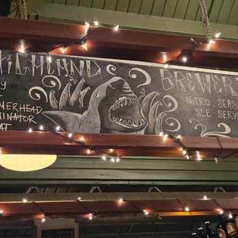 Highland Pub & Brewery - Breweries Near Me - Gresham, Oregon