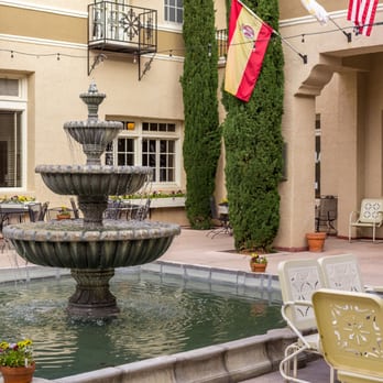 Hotel Paisano - Courtyard fountain - Hotels Near Me - Marfa, Texas