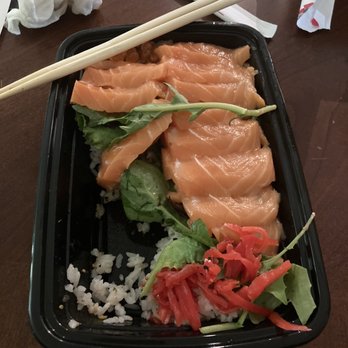 HITEA - Salmon Ikura Don - Ramen Near Me - Chesterfield, Missouri