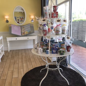 Nothing Bundt Cakes - Bakeries Near Me - North Miami Beach, Florida Nothing Bundt Cakes - Bakeries Near Me - North Miami Beach, Florida