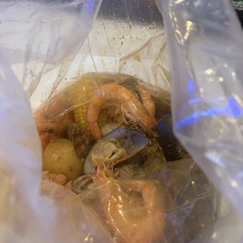 Whittier Stinkin Crawfish - Seafood Near Me - Whittier, California