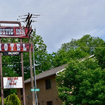 Moab Rustic Inn - Hotels Near Me - Moab, Utah