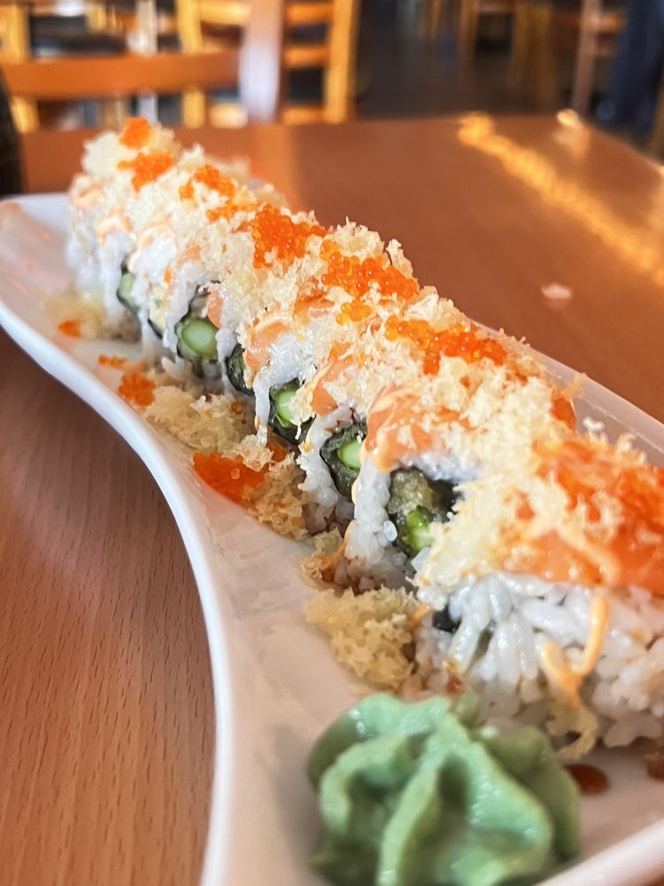 Food from Sushi Hub