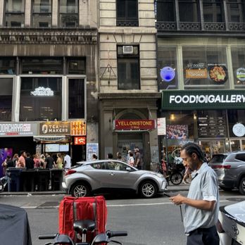 Grace Street - Street of K-Town New York - Coffee & Tea Near Me - New York, New York