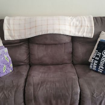 Deluxe Home Cleaning - Fluffed pillows, nice wrap fold of blankets - Home Cleaning Near Me Deluxe Home Cleaning - Fluffed pillows, nice wrap fold of blankets - Home Cleaning Near Me