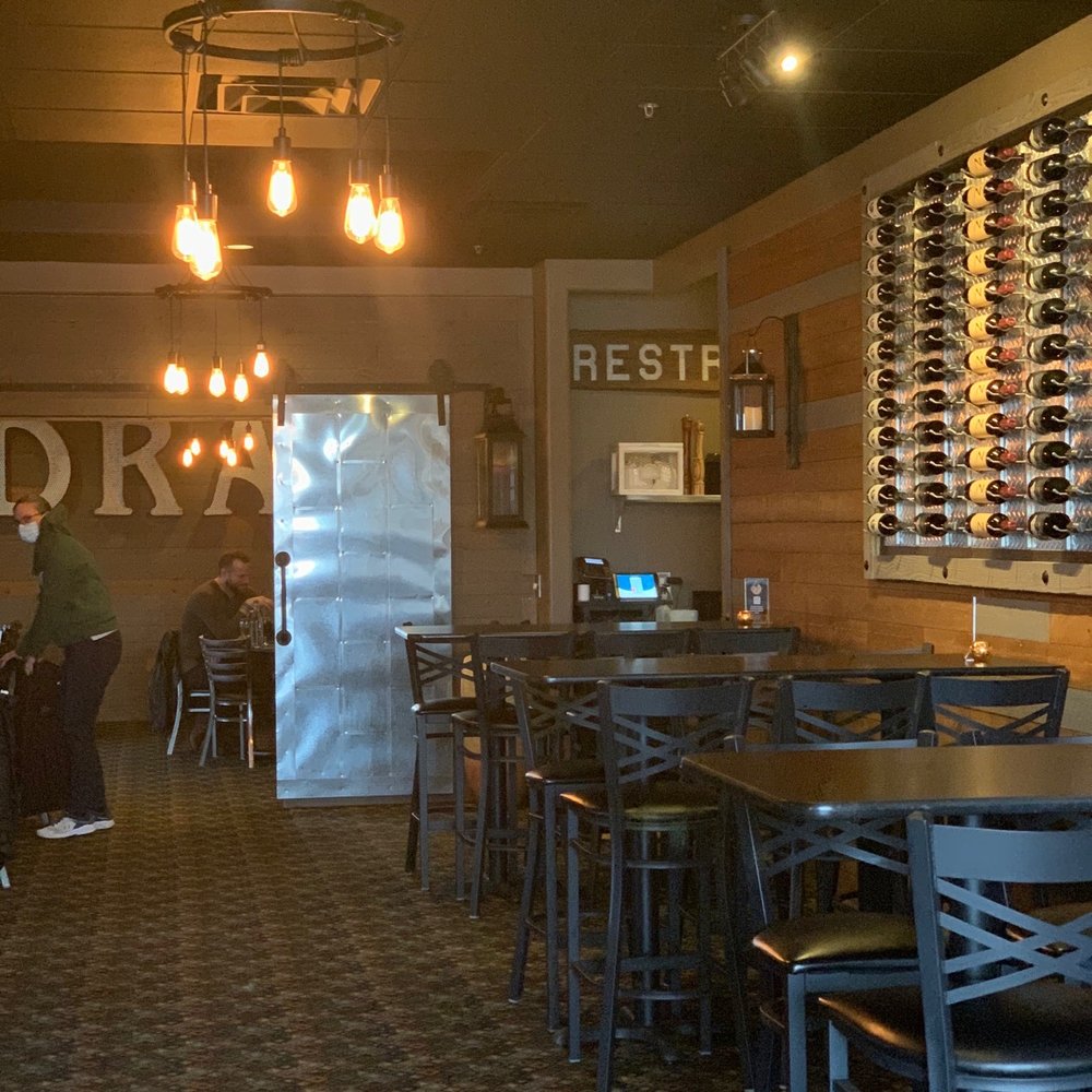 Draft Gastropub - Inside - Gastropubs Near Me - Appleton, Wisconsin