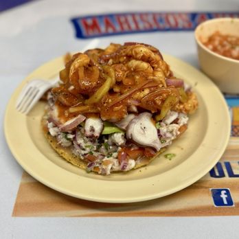 Mariscos 4 Vientos - Poseida tostada - Mexican Near Me - Los Angeles, California Mariscos 4 Vientos - Poseida tostada - Mexican Near Me - Los Angeles, California