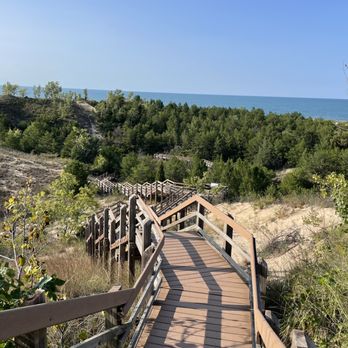 Indiana Dunes State Park - Parks Near Me - Chesterton, Indiana Indiana Dunes State Park - Parks Near Me - Chesterton, Indiana