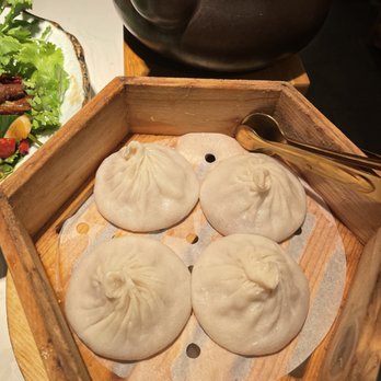Cheli - Soup Dumplings - Shanghainese Near Me - New York, New York