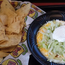 Moe's Southwest Grill - Nachos pretty much plain for my daughter.