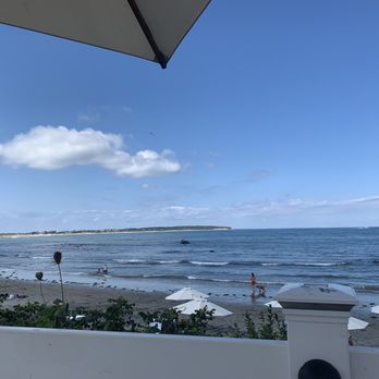 Beach Bar - Private beach - Seafood Near Me - New Shoreham, Rhode Island