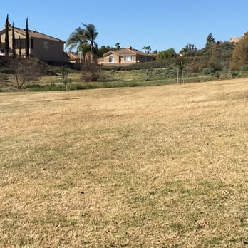 Rock Vista Park - Bigger area next door - Parks Near Me - Corona, California