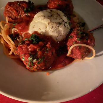 Dear John’s - Spaghetti and meatballs. Some of the best meatballs I've experienced - American Near Me - Culver City, California