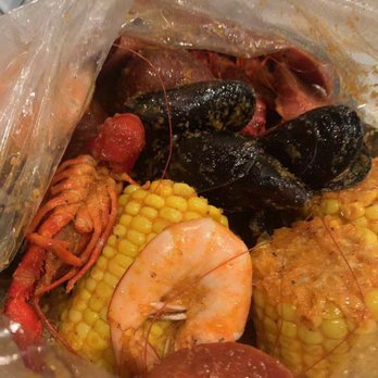 Kickin Seafood Cajun Style. - We got the black mussels, shrimp and crawfish. The garlic sauce with medium heat was on point! - Cajun/Creole Near Me - Orem, Utah Kickin Seafood Cajun Style. - We got the black mussels, shrimp and crawfish. The garlic sauce with medium heat was on point! - Cajun/Creole Near Me - Orem, Utah