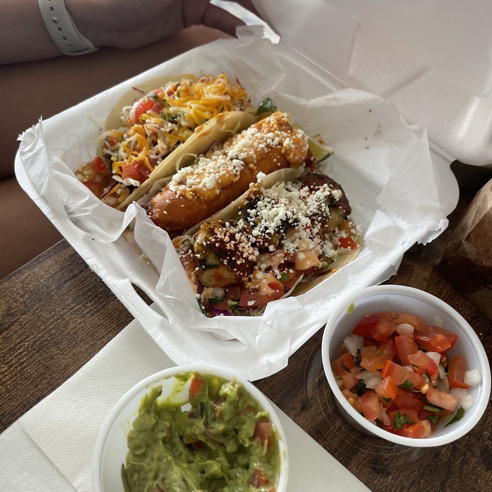 The Beach House - Guacamole, pico, 3 tacos (Shrimp Taco, carne Tacos, fish taco) - Mexican Near Me - Phoenix, Arizona The Beach House - Guacamole, pico, 3 tacos (Shrimp Taco, carne Tacos, fish taco) - Mexican Near Me - Phoenix, Arizona