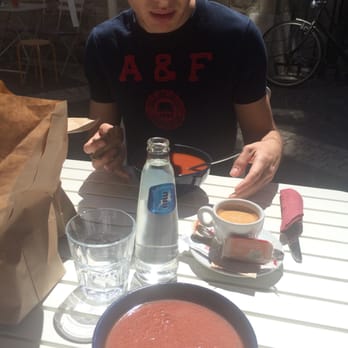 Simply Emily - Tomato soup - Desserts Near Me - Antwerp, VAN Simply Emily - Tomato soup - Desserts Near Me - Antwerp, VAN