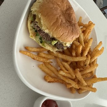 Buddy's Burger - Burgers Near Me - Austin, Texas Buddy's Burger - Burgers Near Me - Austin, Texas