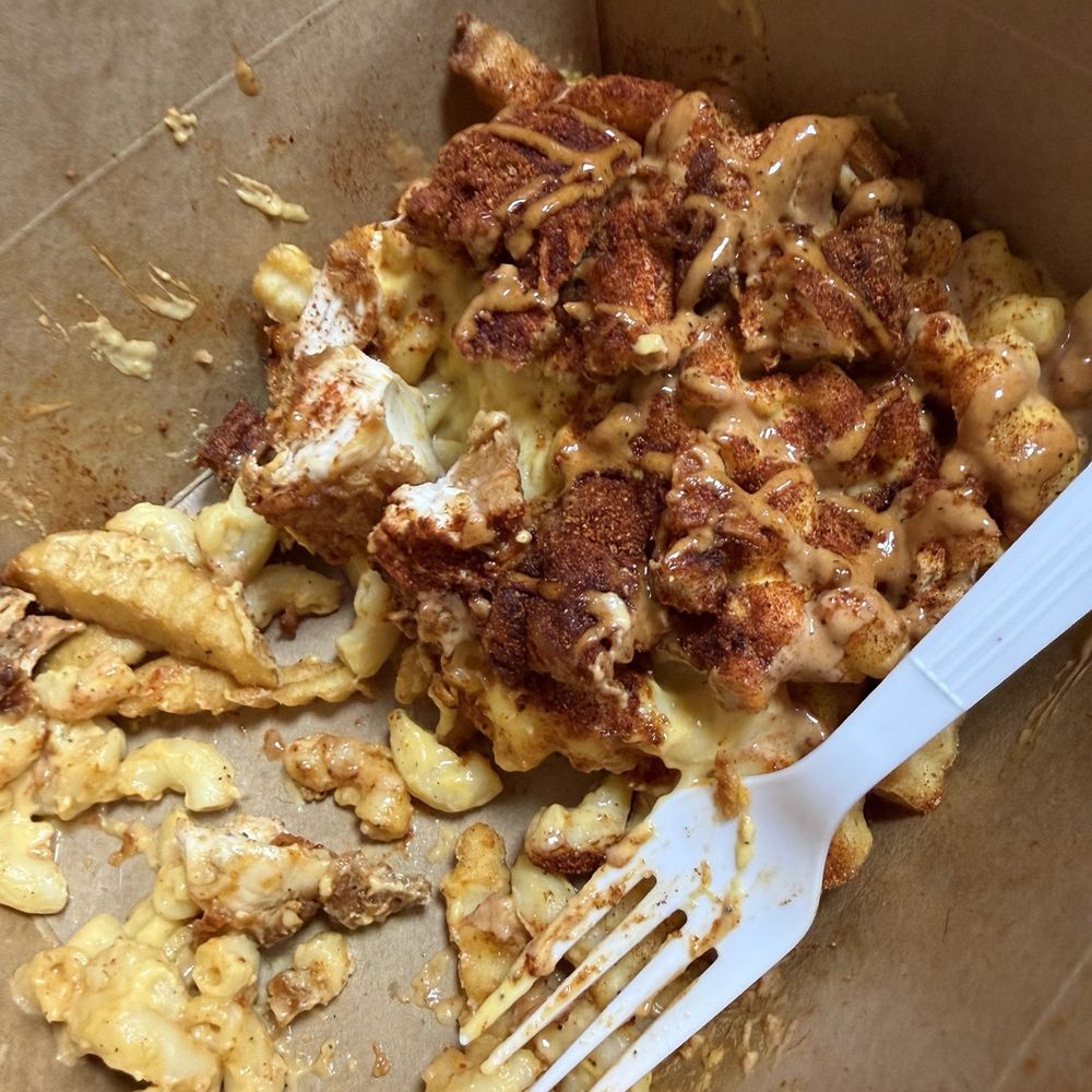 Hotbox Chicken - Shosho's Loaded Fries - Halal Near Me - Anaheim, California