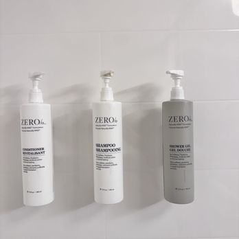 Hampton Inn Carrollton - Shower amenities - Hotels Near Me - Carrollton, Georgia