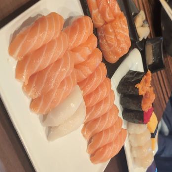 Rakuzen - Sushi Bars Near Me - Brooklyn, New York Rakuzen - Sushi Bars Near Me - Brooklyn, New York