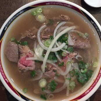 Pho Xe Lua 24 - #3 - Rare Steak and Beef Balls (Small $8.60 with tax) - Vietnamese Near Me - Vancouver, British Columbia Pho Xe Lua 24 - #3 - Rare Steak and Beef Balls (Small $8.60 with tax) - Vietnamese Near Me - Vancouver, British Columbia
