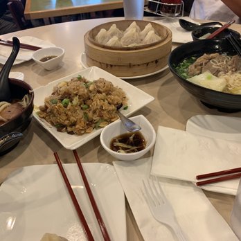 Hing Kee Restaurant - Vegetable Dumpling Sticky Fried Rice with Chinese Sausage - Vietnamese Near Me - Chicago, Illinois