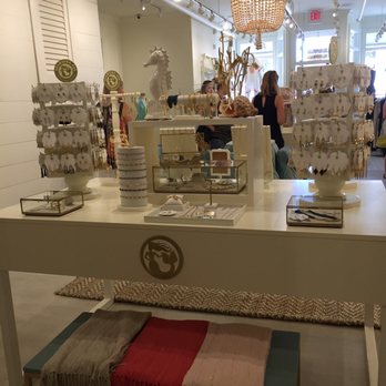 Spartina 449 - Accessories Near Me - Charleston, South Carolina Spartina 449 - Accessories Near Me - Charleston, South Carolina