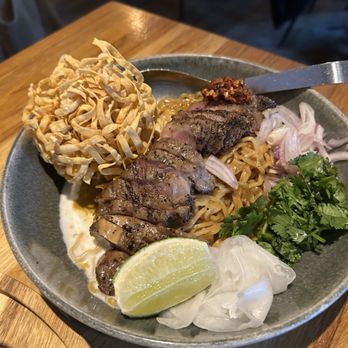 Khao Tiew - Khao soi pad haeng - Thai Near Me - San Francisco, California Khao Tiew - Khao soi pad haeng - Thai Near Me - San Francisco, California