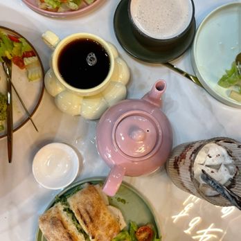Spirit Made Cakes  - amazing food - Custom Cakes Near Me - Clovis , California