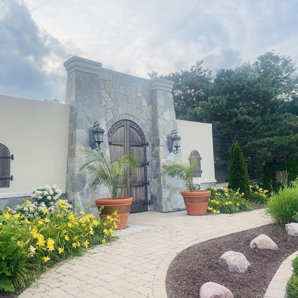 Neos Eclectic Mediterranean - Outside entrance to their patio - Mediterranean Near Me - Schaumburg, Illinois