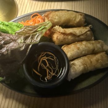 Chef Papa Vietnamese Kitchen - Fried Spring Rolls - Vietnamese Near Me - Long Island City, New York Chef Papa Vietnamese Kitchen - Fried Spring Rolls - Vietnamese Near Me - Long Island City, New York