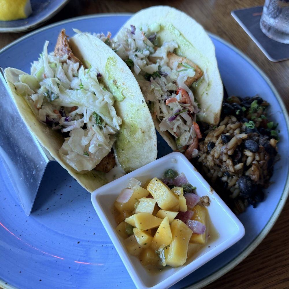Beach House - Fish tacos - Bars Near Me - Pompano Beach, Florida Beach House - Fish tacos - Bars Near Me - Pompano Beach, Florida