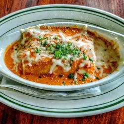 Ivett's Italian Grill - 2025 - visit 2 of 2 - Over the years I've visited, their manicotti is very reliable and I come in for it