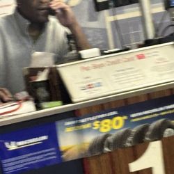Pep Boys - A rude Front desk secretary