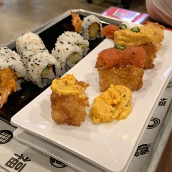 1-800-Lucky - Sushi time - Asian Fusion Near Me - Miami, Florida 1-800-Lucky - Sushi time - Asian Fusion Near Me - Miami, Florida