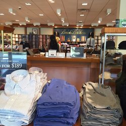 Brooks Brothers Factory Outlet