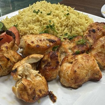 Hamada Kabob - Healthy servings in the kabob platter - Middle Eastern Near Me - Kissimmee, Florida Hamada Kabob - Healthy servings in the kabob platter - Middle Eastern Near Me - Kissimmee, Florida
