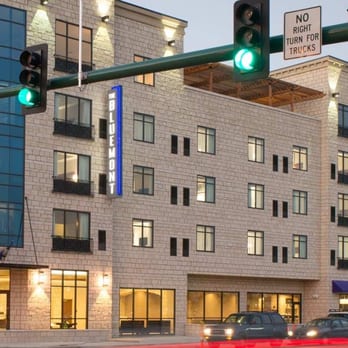 Bluemont Hotel - Front of hotel. - Hotels Near Me - Manhattan, Kansas Bluemont Hotel - Front of hotel. - Hotels Near Me - Manhattan, Kansas