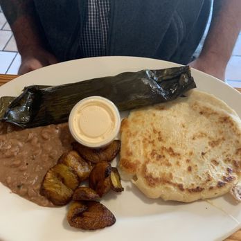El Pulgarcito Restaurant 2 - El Salvador plate. The tamale and the jalapeno and cheese papusas are fantastic! Don't skip the fried plantains! - Latin American Near Me - Abilene, Texas El Pulgarcito Restaurant 2 - El Salvador plate. The tamale and the jalapeno and cheese papusas are fantastic! Don't skip the fried plantains! - Latin American Near Me - Abilene, Texas