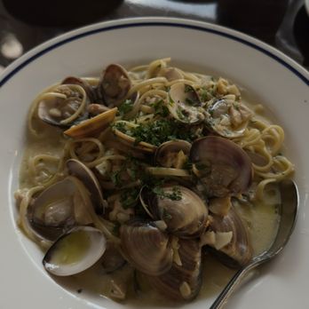 Il Chianti Italian - Linguine Alle Vongole - Italian Near Me - Las Vegas, Nevada
