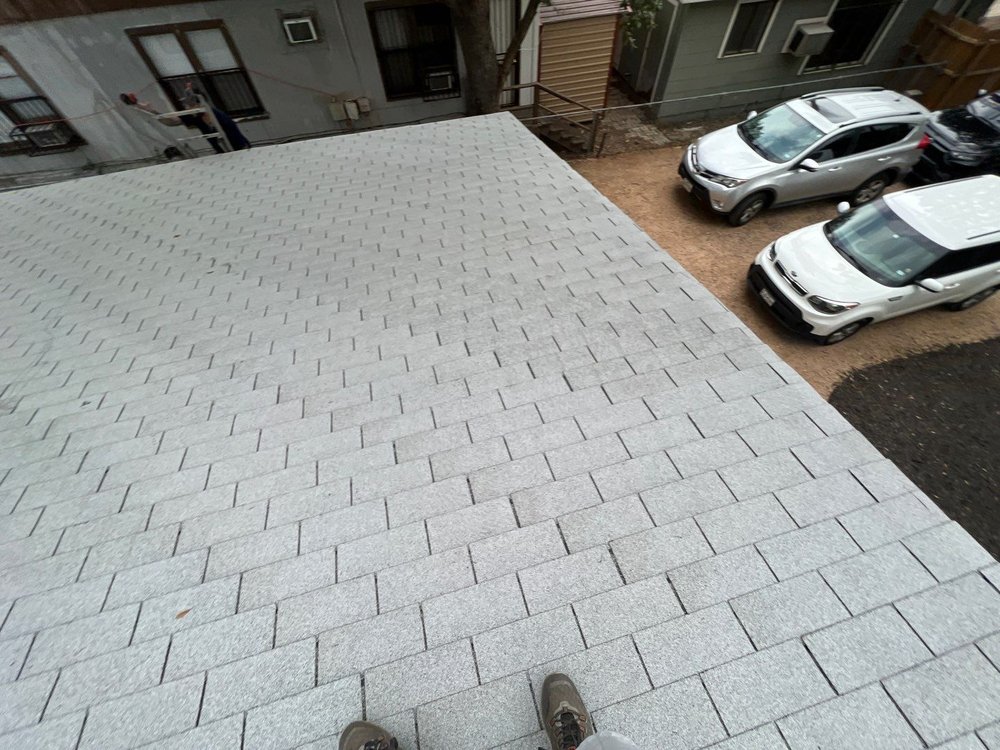 Slide of Texan Roofing Pro