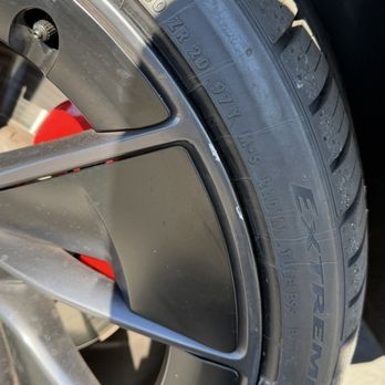 Dr. Wheel Mobile Repair - Riverside - Peeling work on rim - Wheel & Rim Repair Near Me Dr. Wheel Mobile Repair - Riverside - Peeling work on rim - Wheel & Rim Repair Near Me