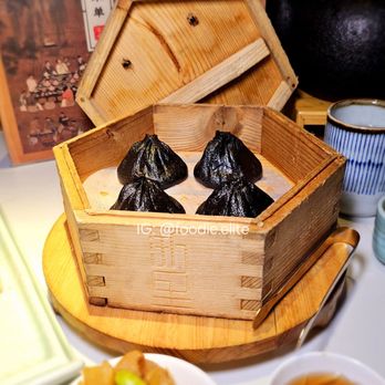 Cheli - Black Truffle Pork Soup Dumpling - Shanghainese Near Me - New York, New York