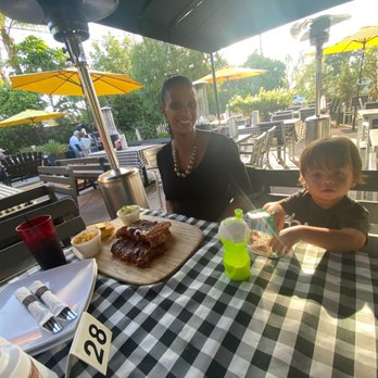 Beach Pit BBQ - Full rack of ribs with Mac n cheese, blueberry corn bread, and potato salad - Barbeque Near Me - Costa Mesa, California