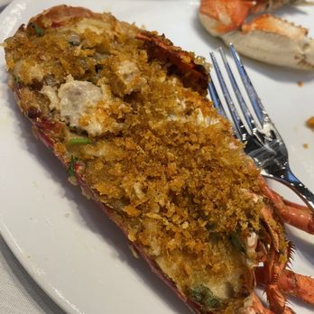 Cafe Sierra - Baked lobster - New American Near Me - Universal City, California