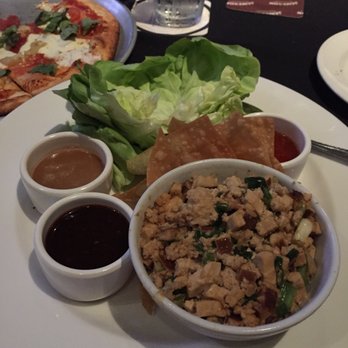 Yard House - New American Near Me - Orlando, Florida
