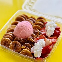 Panchitos Ice Cream - Mini Pancakes!